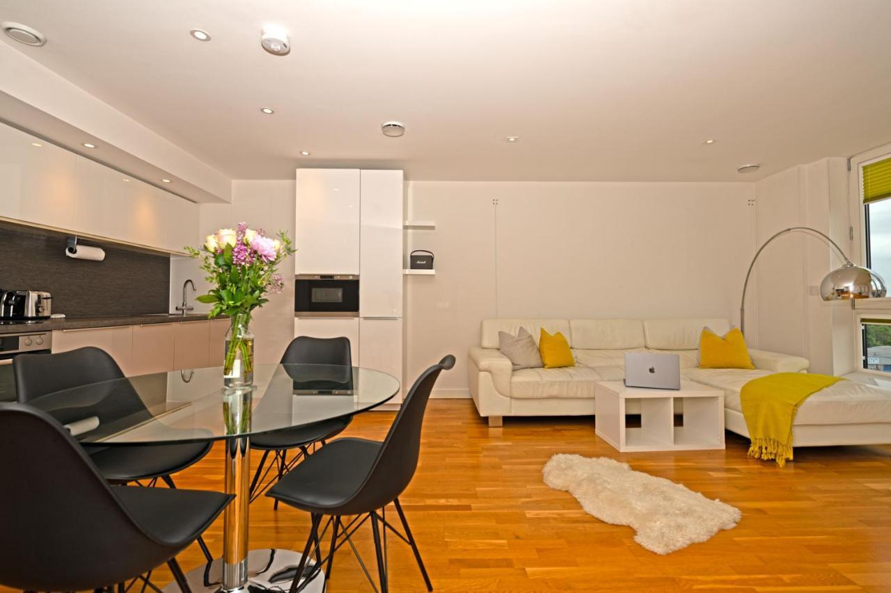 Kew Bridge Penthouse Apartment Лондон Екстериор снимка