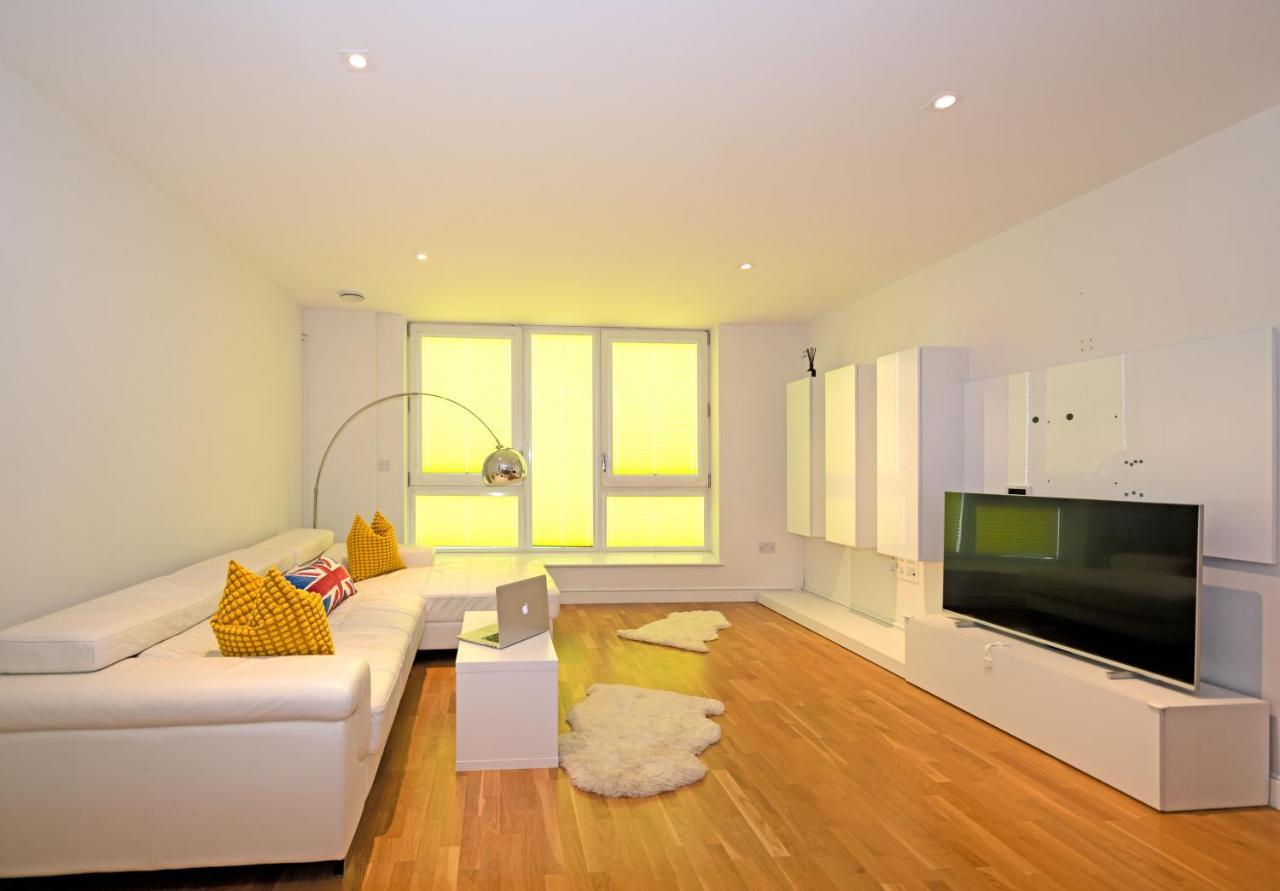 Kew Bridge Penthouse Apartment Лондон Екстериор снимка