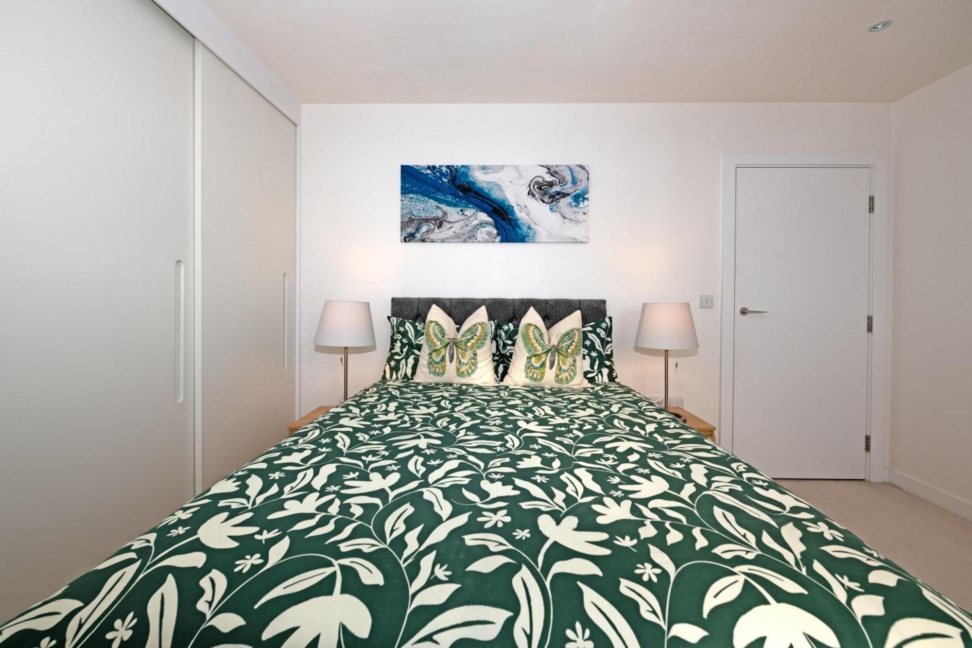 Kew Bridge Penthouse Apartment Лондон Екстериор снимка
